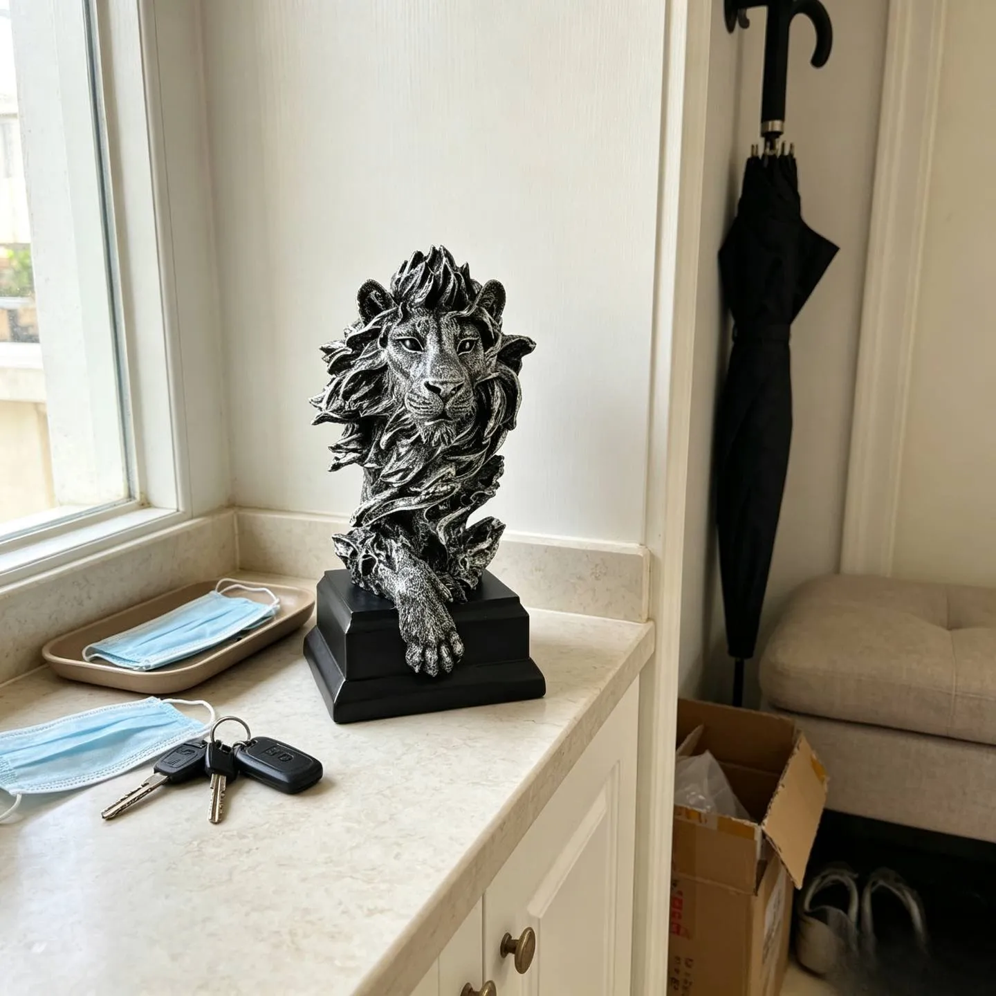 Silver Lion