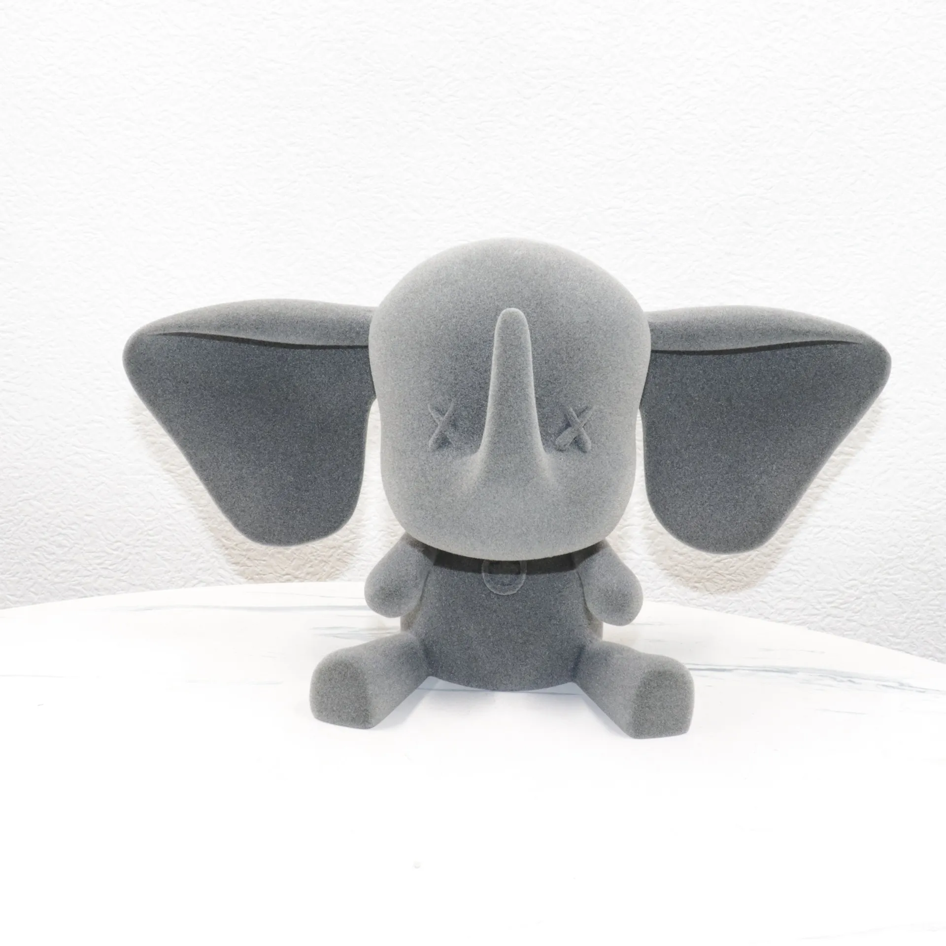 Elephant tray